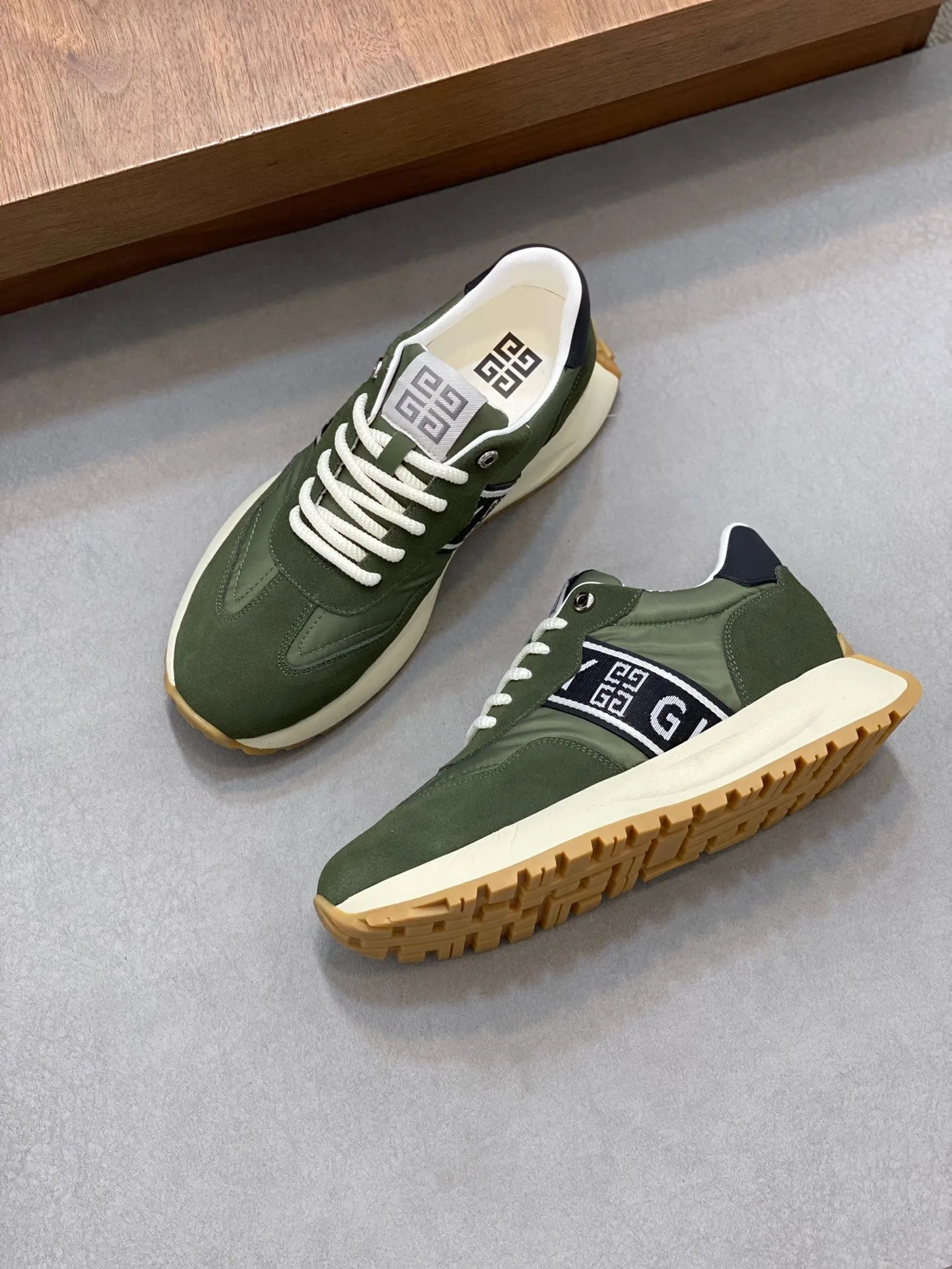 GVC Green Runner Sneakers-023