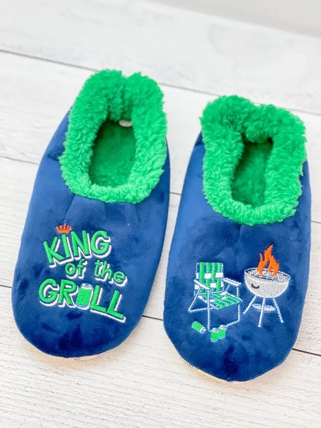 Mens Snoozies! Slippers - King Of The Grill