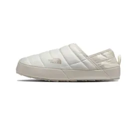 The North Face Women's ThermoBall Traction Mule V - Gardenia White/Silver Grey